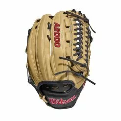 Wilson A2000 D33 Infield/Pitchers Baseball Glove - 11.75" -Wilson Sales Store D331
