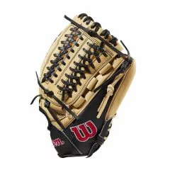 Wilson A2000 D33 Infield/Pitchers Baseball Glove - 11.75" -Wilson Sales Store D333