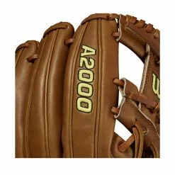 Wilson A2000 DP15 Infield Baseball Glove - 11.5" -Wilson Sales Store DP155