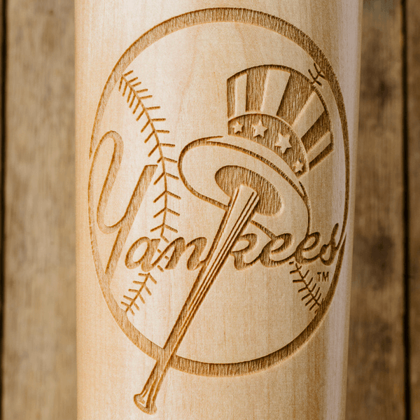 Dugout Mugs New York Yankees Dugout Mug® | Baseball Bat Mug 2 Dugout Mugs New York Yankees Dugout Mug® | Baseball Bat Mug - Image 2